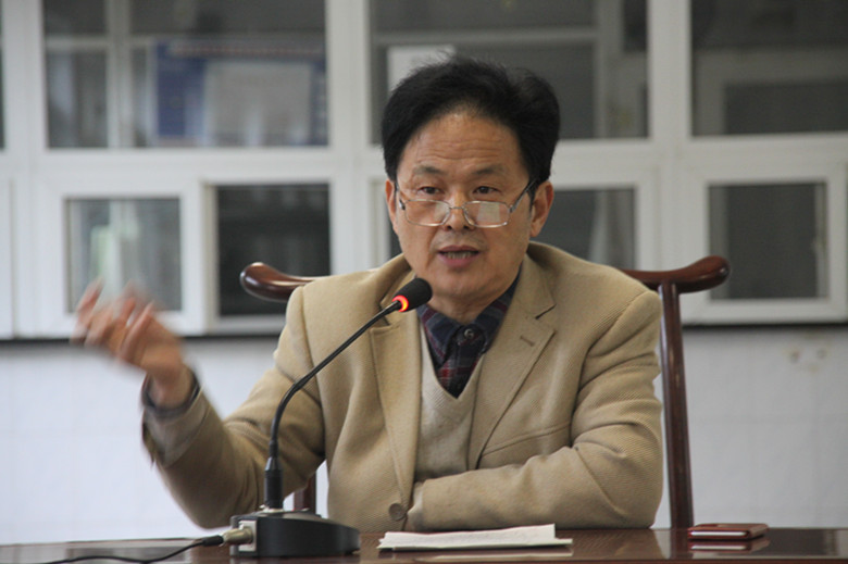 树立好家风   提供好服务   争创好形象 ——汇才红木配料、销售、服务人员会议