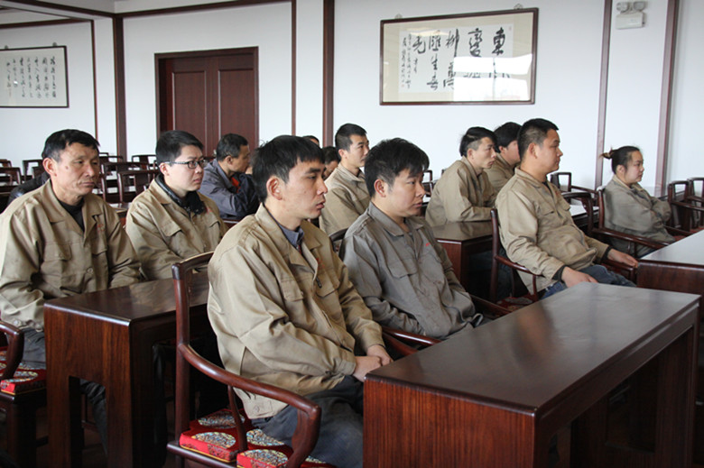 融入新环境  安全做保证——汇才红木新员工入职与安全生产培训顺利开展